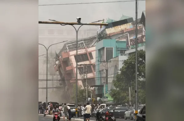 imagem colorida terremoto mianmar