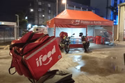Tenda de apoio do iFood no Tucuruvi, na zona norte de São Paulo