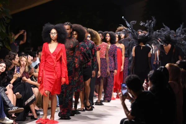 Desfiles do encerramento do Metrópoles Catwalk 2026 - Metrópoles