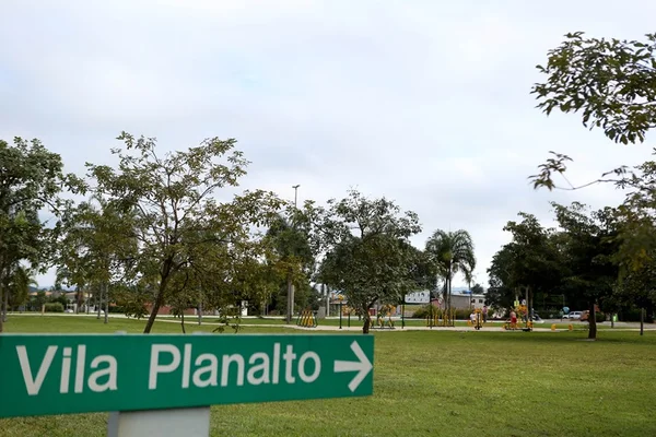 Moradores de cidade do DF têm até sábado para regularizar imóveis