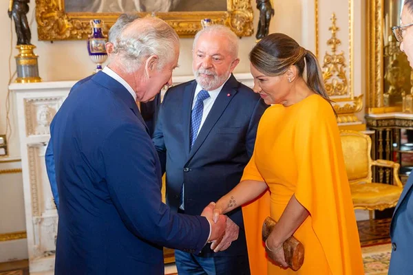 Lula e Janja se hospedam em Londres em hotel com diárias de R$ 37 mil