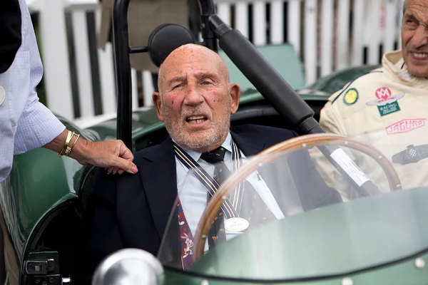 Stirling Moss em um carro
