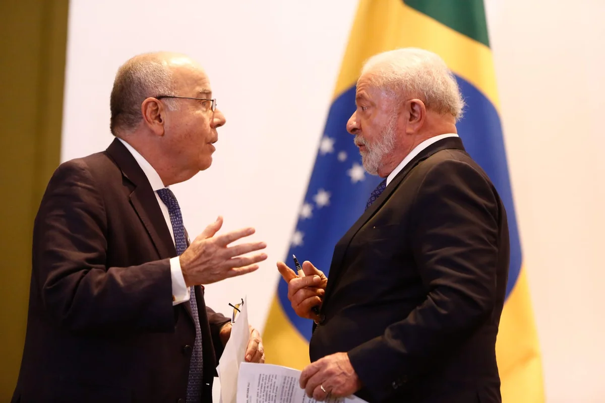 Lula e Mauro Vieira, ministro das Relações Exteriores Lula e Mauro Vieira, ministro das Relações Exteriores