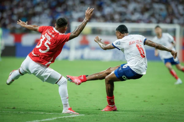 Imagem colorida de Bahia e Internacional - Metrópoles