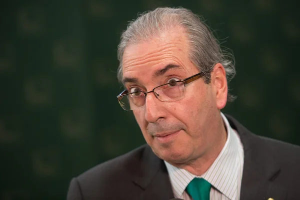Aprovada nova fórmula para cálculo de aposentadorias
