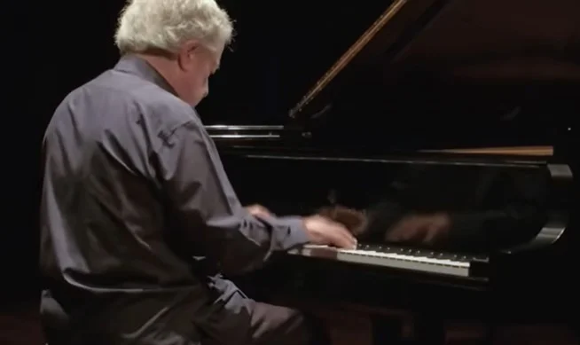 Ele esteve em Brasília em 2019, e realizou recital para uma plateia que o aplaudiu de pé Ele esteve em Brasília em 2019, e realizou recital para uma plateia que o aplaudiu de pé