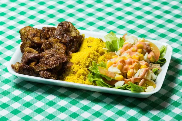 Comida de Verdade: Apetit Natural serve de churrasco à feijoada vegana
