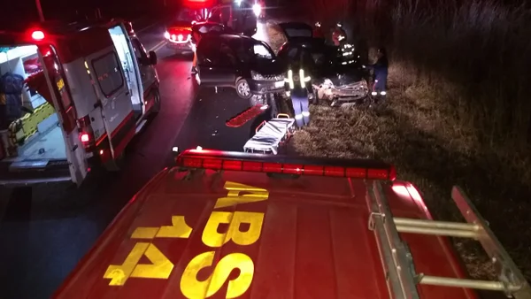 Colisão de veículos no DF deixa quatro pessoas feridas na BR-080