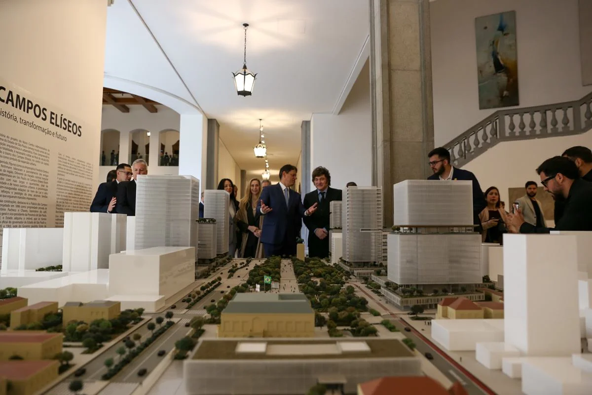 Tarcísio de Freitas e Javier Milei no Palácio dos Bandeirantes Tarcísio de Freitas e Javier Milei no Palácio dos Bandeirantes