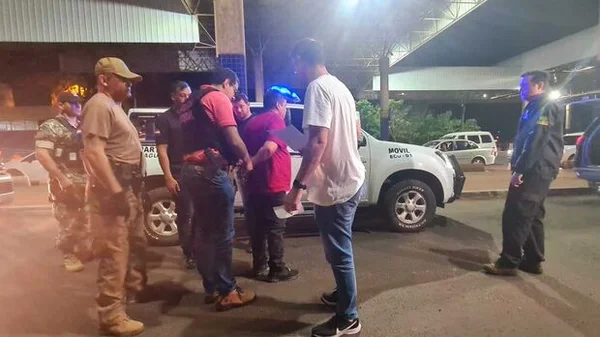 Homem que matou e enterrou mulher é expulso do Paraguai após prisão