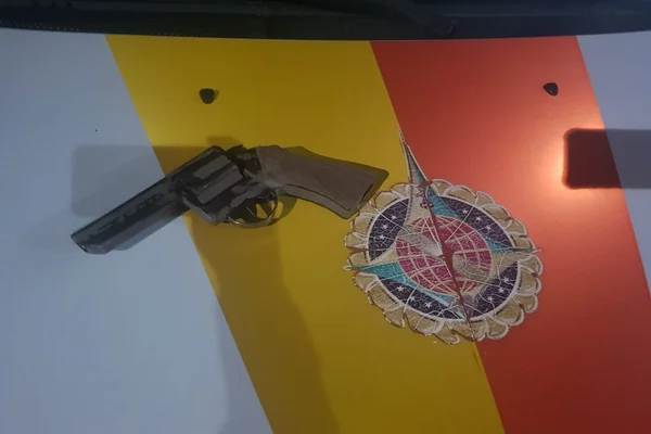 Armas artesanal e de uso restrito são recuperadas pela PMDF