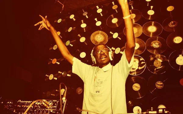 Em primeira mão: documentário sobre DJ Celsão será lançado em janeiro