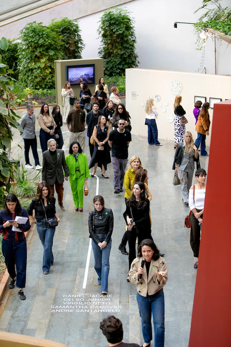 Convidados da visita mediada na exposição Constelações Contemporâneas Convidados da visita mediada na exposição Constelações Contemporâneas