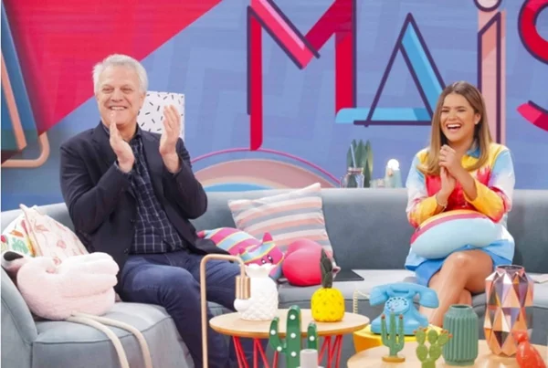 Bial faz pergunta inesperada sobre sexo e deixa Maísa desconcertada