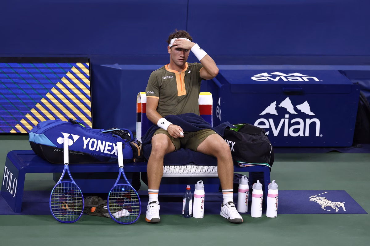 GettyImages-2232102656 Tenista norueguês reclama do cheiro de maconha no US Open. Confira