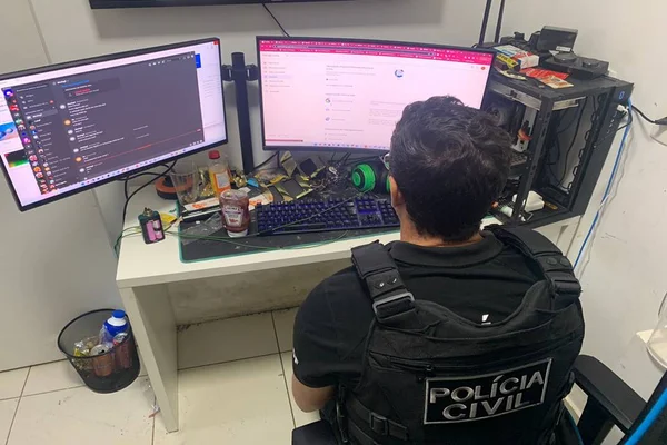 Policial em investigação PCDF