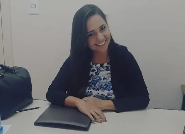 Juliana Rodrigues Dias, grávida com Covid que deu à luz um filho saudável