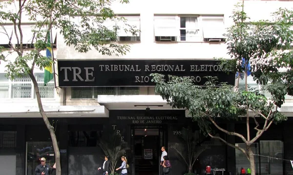 TRE do RJ revoga pedido que prescreveria caso de servidores fantasmas