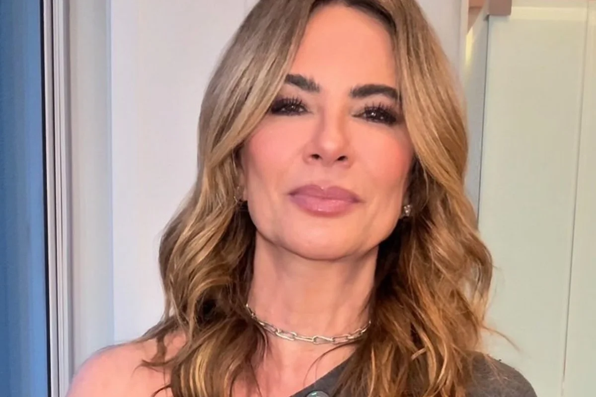 Luciana Gimenez e a falta de coerência Luciana Gimenez e a falta de coerência