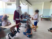 O jornalista conversou com os pacientes O jornalista conversou com os pacientes