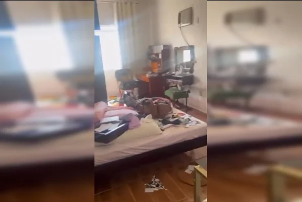 Imagem colorida de assalto à casa de ex-sogros e ex-esposa de Jair Bolsonaro (PL) - Metrópoles