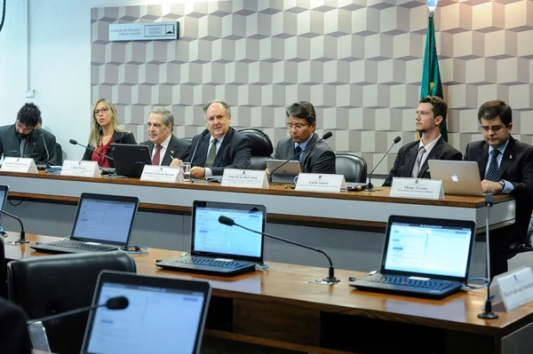 Roubo de dados bancários preocupa especialistas em ciberataques