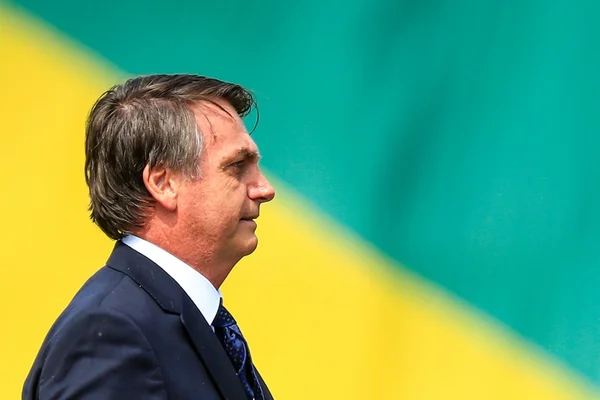 Bolsonaro se pronuncia sobre “Lava Jato da Educação” de Vélez e Moro