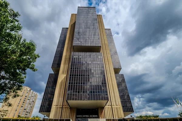 Imagem do edifício-sede do Banco Central do Brasil - Metrópoles