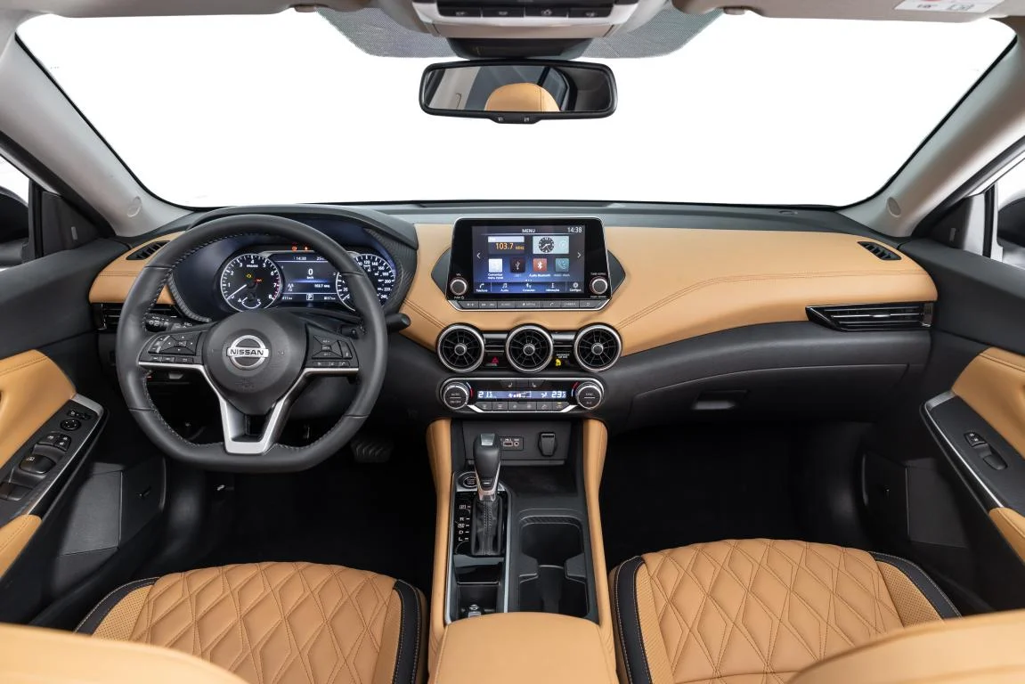 Novo Sentra sobe de patamar. Preços vão de R$ 148 mil a R$ 171,5 mil - imagem 10 Novo Sentra sobe de patamar. Preços vão de R$ 148 mil a R$ 171,5 mil - imagem 10