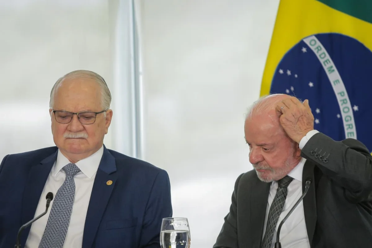 Lula e Fachin no Palácio do Planalto Lula e Fachin no Palácio do Planalto