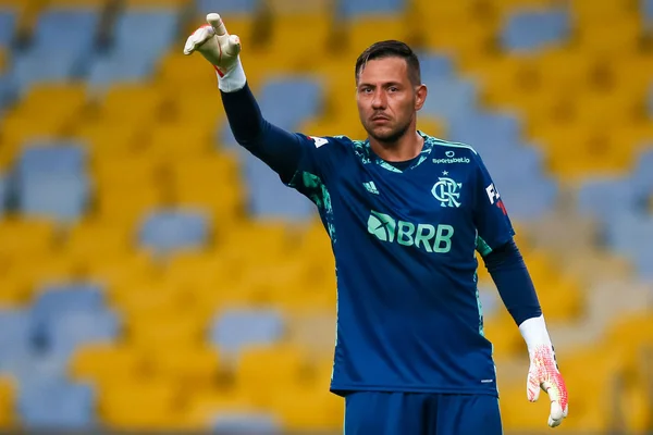 Diego Alves acerta ida para time do Campeonato Espanhol