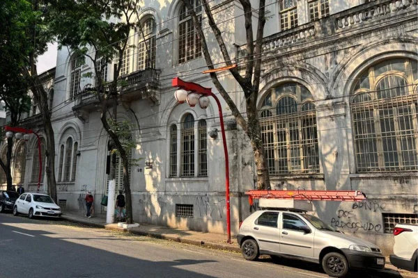 Santa Casa vai colocar sete imóveis, que correspondem a 20% de seu patrimônio, à venda para realizar pagamento de dívidas - Metrópoles