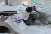 As roupas são comumente usadas por meninas desde pequenas As roupas são comumente usadas por meninas desde pequenas