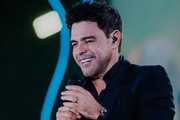 O cantor Zezé Di Camargo O cantor Zezé Di Camargo