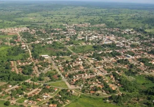imagem colorida cidade aragominas