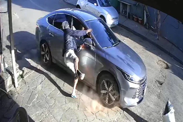 Jovem que furtou carro e atropelou idoso é detido com drogas