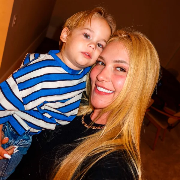 Virginia viaja para Madrid com filho: “Vocês piscaram e eu estou aqui” - destaque galeria Virginia viaja para Madrid com filho: “Vocês piscaram e eu estou aqui” - destaque galeria