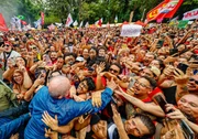 Presidente Lula durante ato ”Lula em São Paulo, O Brasil Pronto Pra Mais” na Avenida Paulista, em São Paulo Presidente Lula durante ato ”Lula em São Paulo, O Brasil Pronto Pra Mais” na Avenida Paulista, em São Paulo