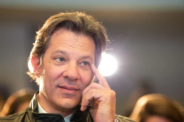 Haddad divulgará carta em aceno ao eleitorado evangélico