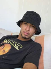 Bucket hat Bucket hat