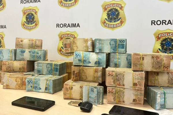 Dinheiro apreendido pela PF em Roraima
