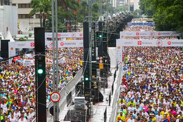 Queniana ganha prova feminina da corrida de São Silvestre