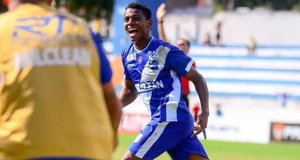 Diretoria do Brasiliense fecha com lateral para próxima temporada