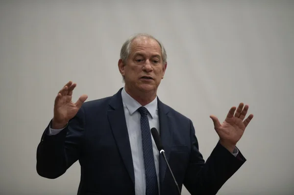 O candidato à presidência pelo PDT, Ciro Gomes, discursa na reunião da SBPC realizada na UnB - Metrópoles