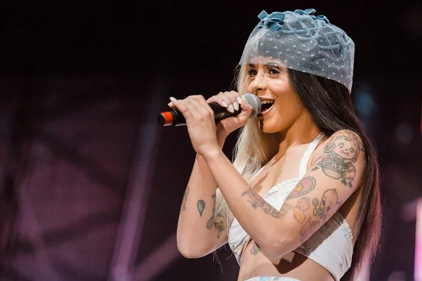 Cantora Melanie Martinez é acusada de estuprar amiga