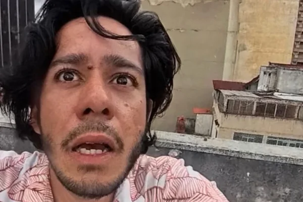 Músico capta momento exato do terremoto na Venezuela em vídeo. Assista - destaque galeria