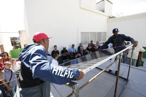 curso energia solar, placa fotovoltaica