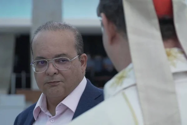 Governador Ibaneis Rocha participa de missa do aniversário de 60 anos de Brasília, na Catedral
