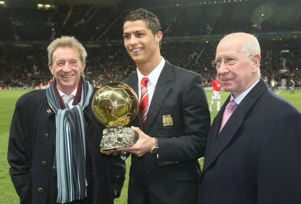 Foto colorida de Cristiano Ronaldo - Metrópoles