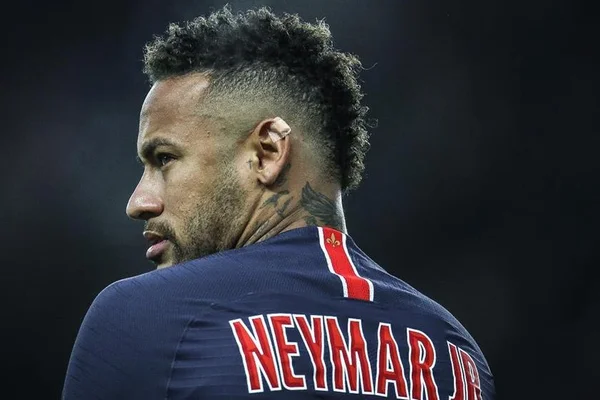 Neymar manda recado ao PSG: “Quero voltar para casa”